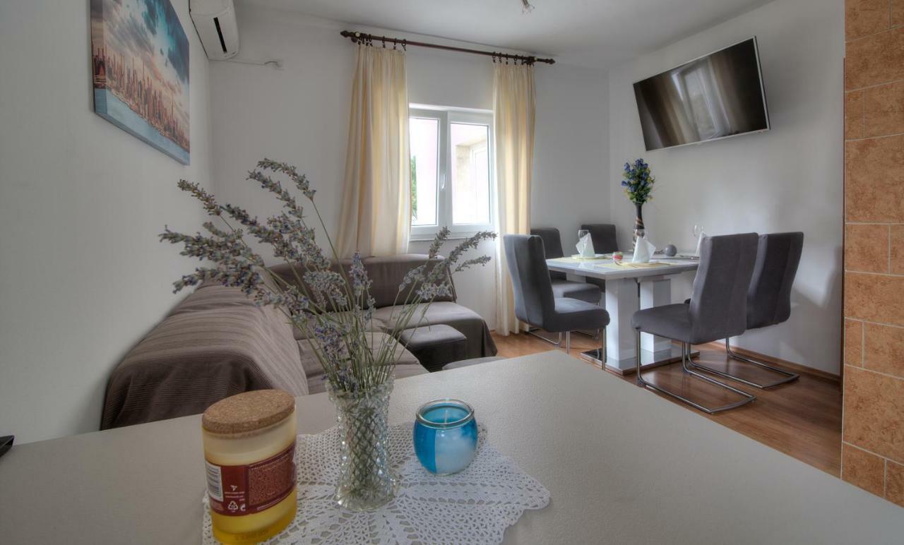 Apartment Marijanka Senj  Bagian luar foto