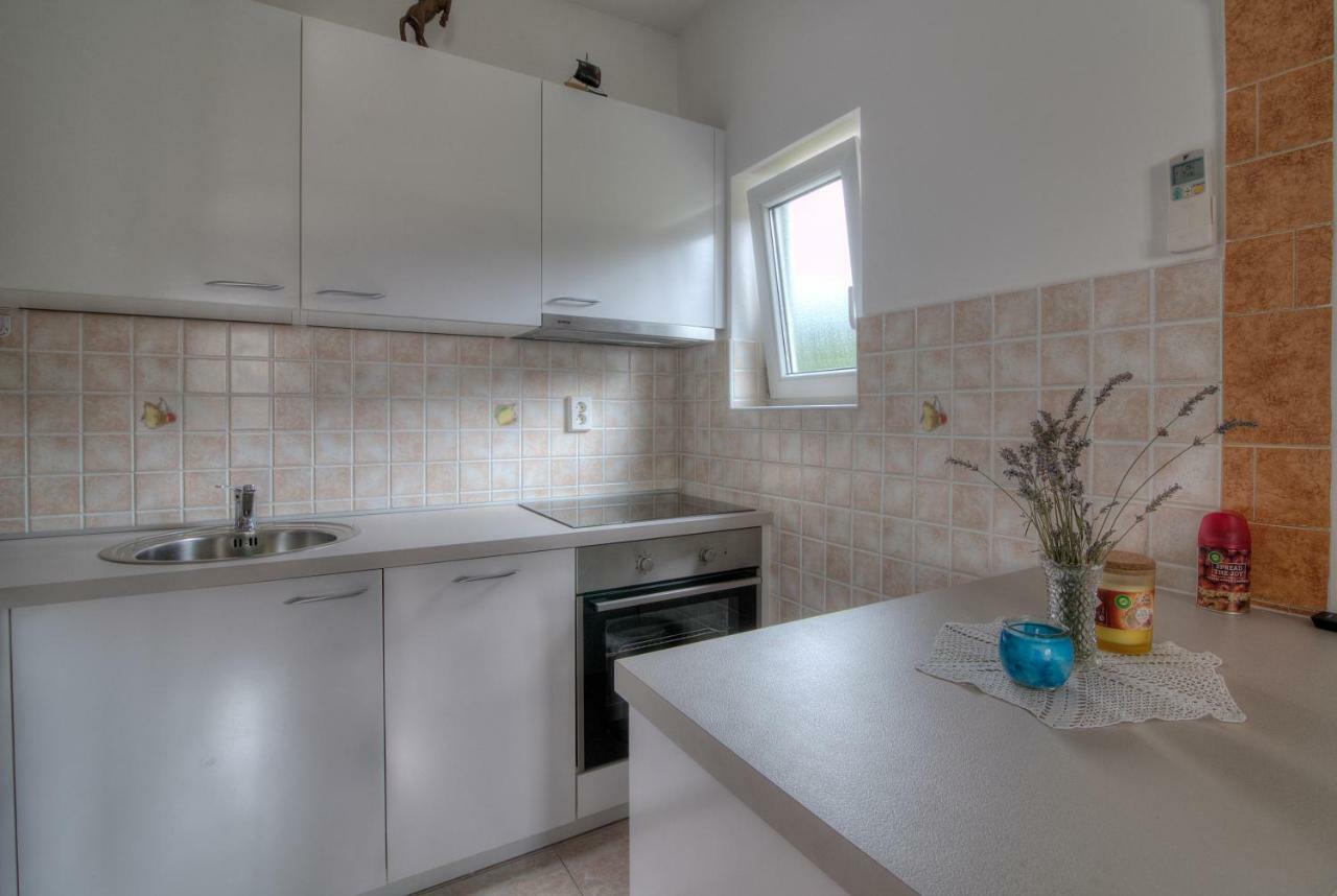 Apartment Marijanka Senj  Bagian luar foto