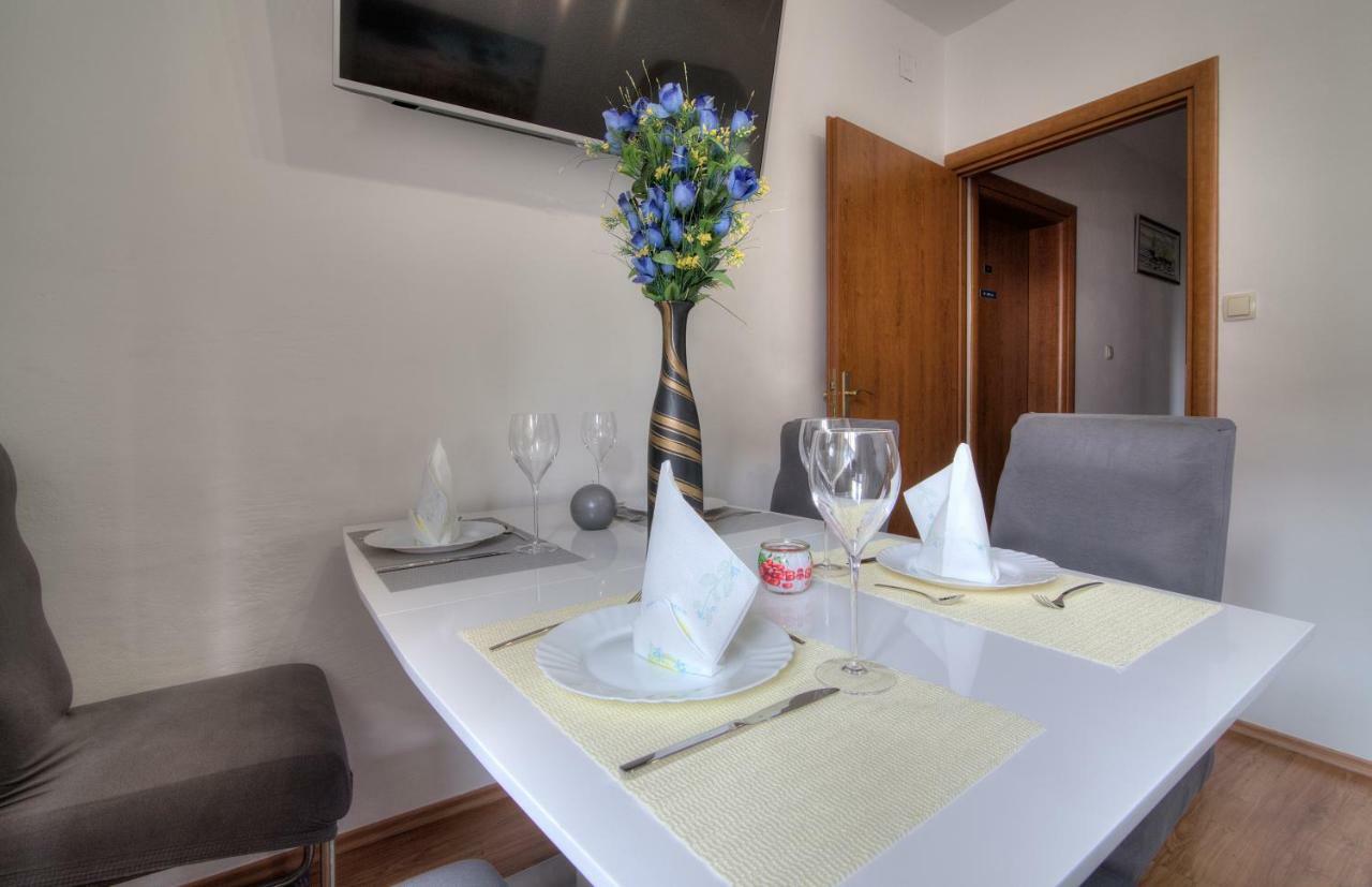 Apartment Marijanka Senj  Bagian luar foto