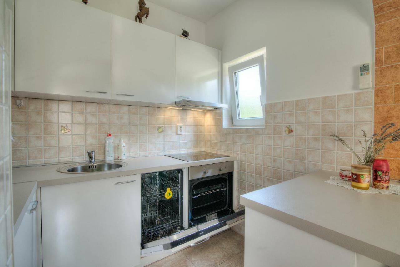 Apartment Marijanka Senj  Bagian luar foto